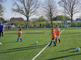 Trainingsavond S.K.N.W.K. JO7-1, JO11-1JM en JO12-1JM van maandag 8 april 2024 (32/79)